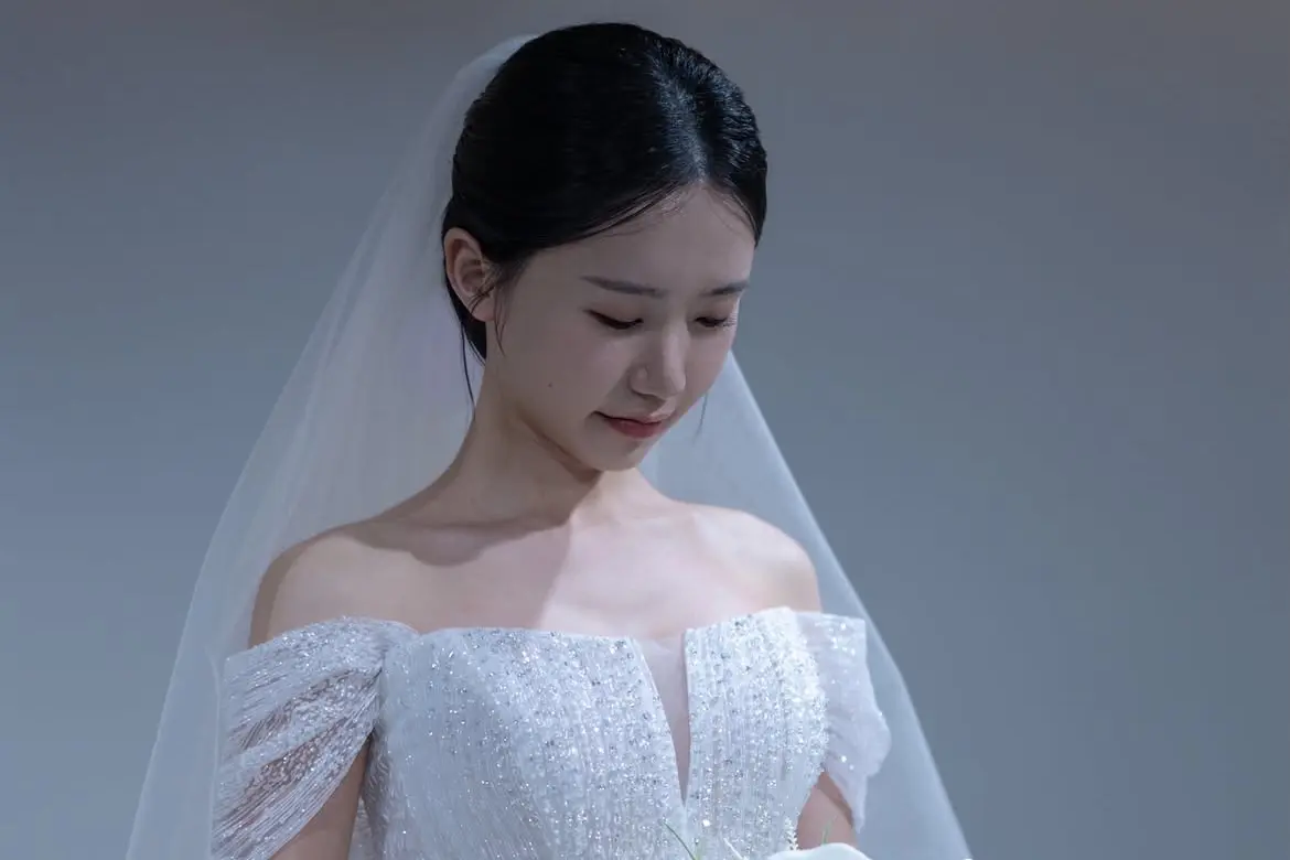 Executive Overview: Balladist Song Ha Yea Announces Marriage to Multi-Hyphenate Creator Charming Jo
