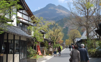 Navigating the Cash-Only Culture of Yufuin: The Ultimate Traveler’s Financial Preparedness Guide