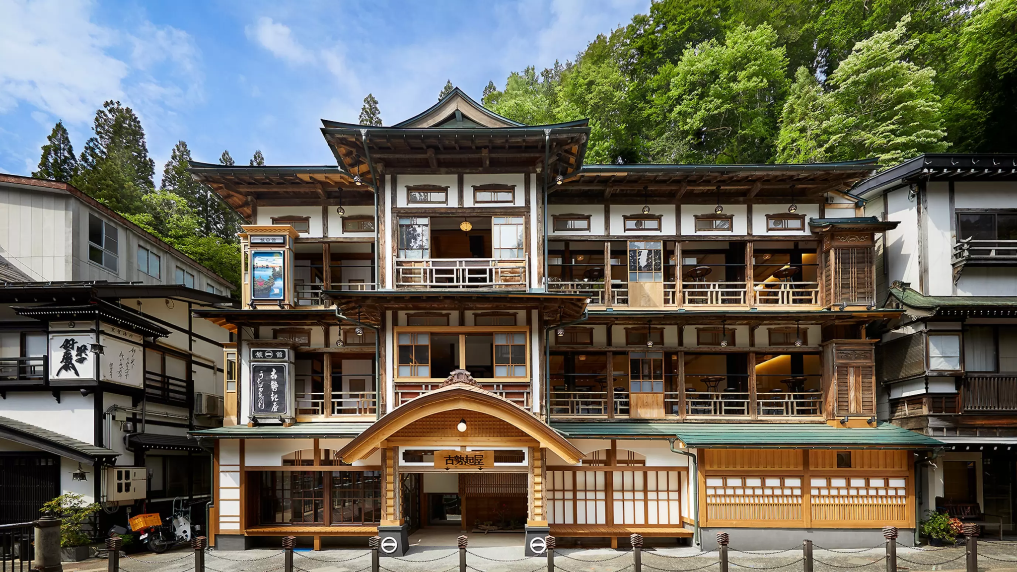The Ultimate Guide to Experiencing Ginzan Onsen: Navigating the 13 Official Inns, Peak Winter Logistics, and Booking Strategies