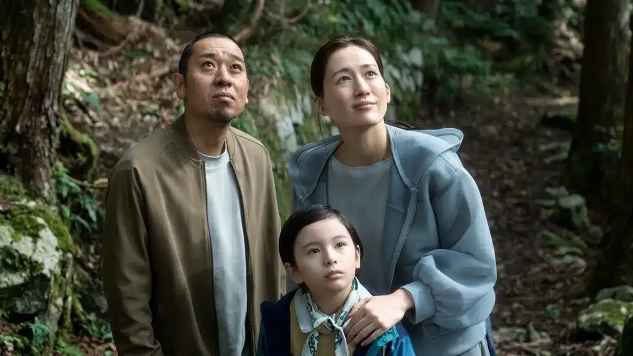 Beyond the Glass and Wood: Hirokazu Koreeda’s Sheep in the Box and the Sanitization of Grief in the Age of Synthetic Kinship
