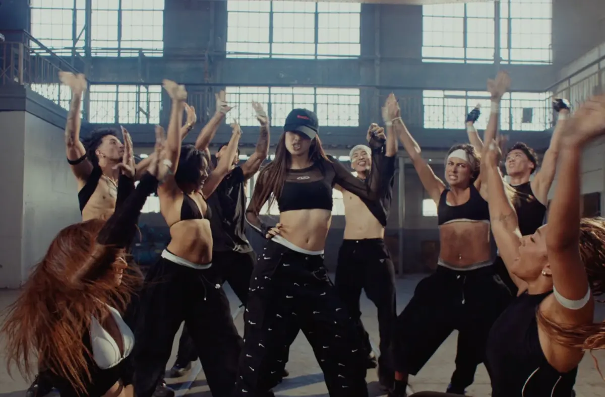BLACKPINK’s Lisa Unleashes Fierce Choreography in Official Dance Performance Video for Global Hit Single "SaWaDiKa"
