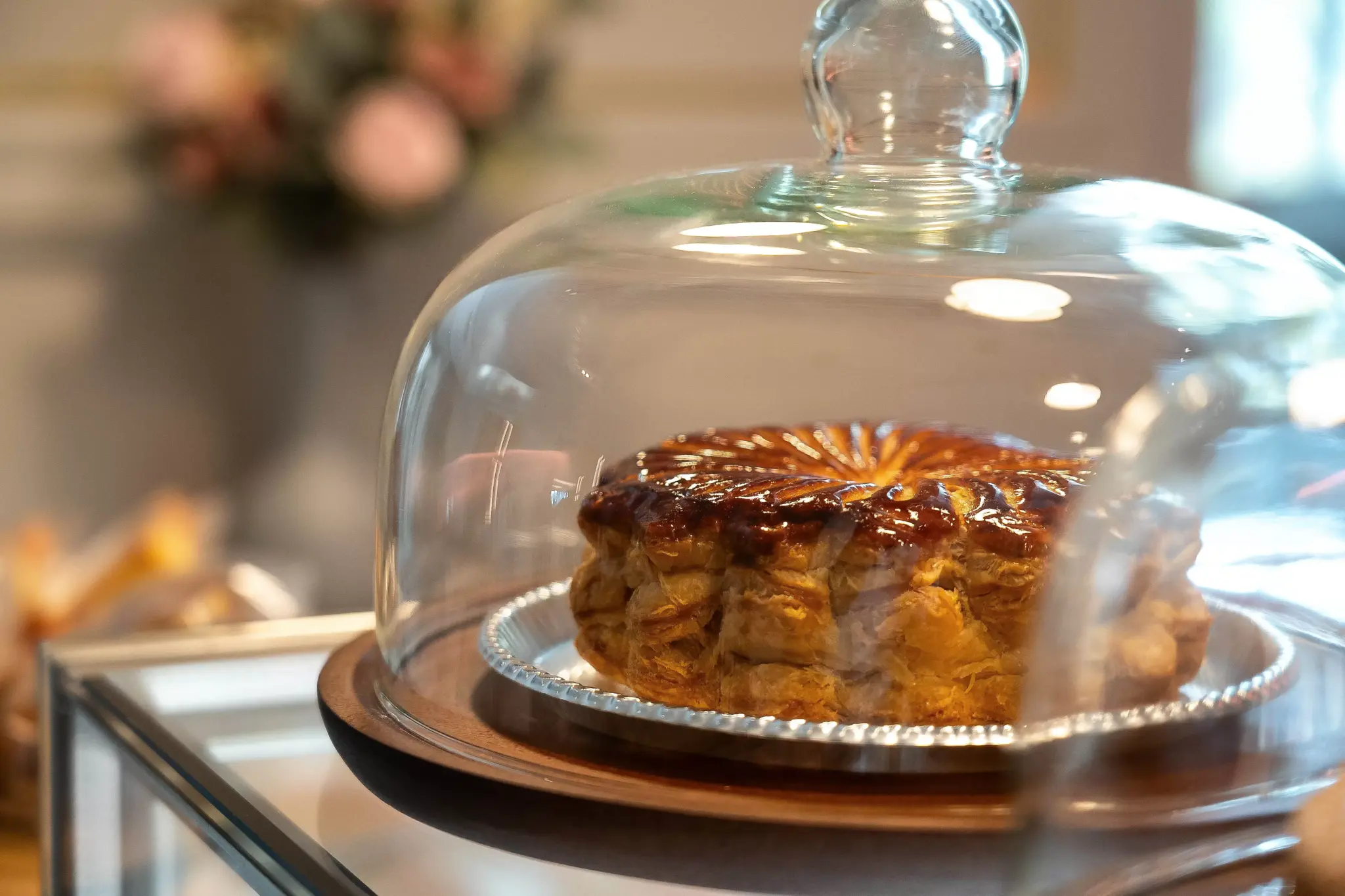 Bringing Parisian Chic to Tokyo Bay: Hilton Tokyo Odaiba Unveils "LE CHOU CHOU -SWEETS & DELI-"