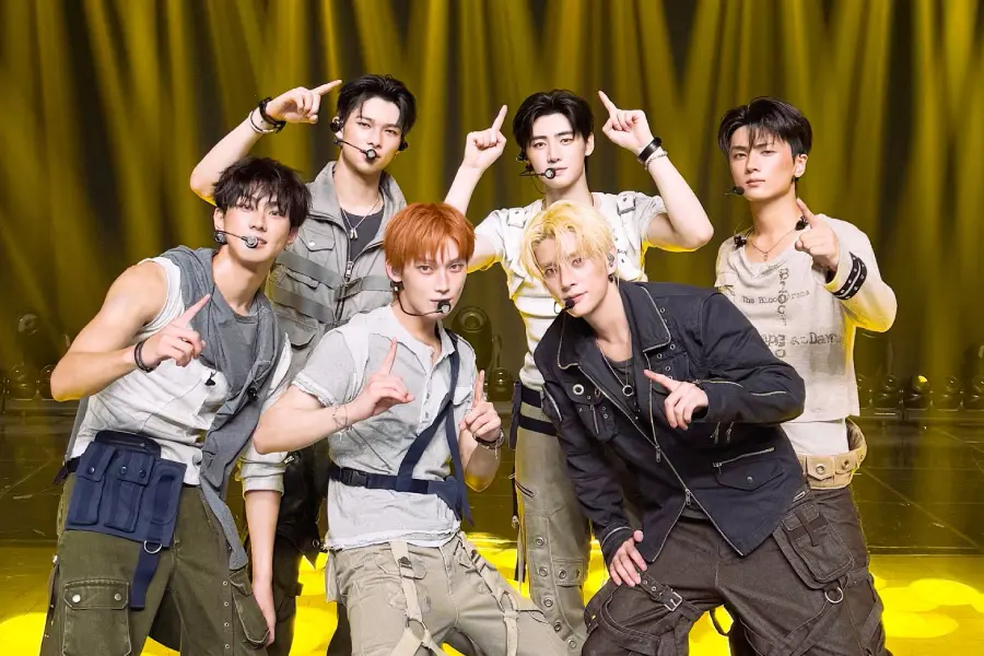 ENHYPEN Claims Impressive Sixth Trophy for "Bloody Paradise" on M Countdown Amid a Star-Studded K-Pop Lineup