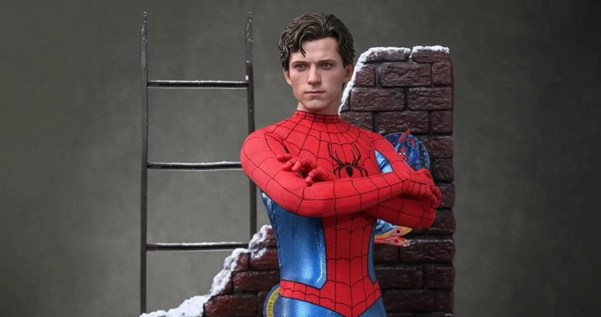 Executive Overview: Hot Toys Unveils the Definitive Spider-Man (Final Swing Suit) Sixth Scale Figure