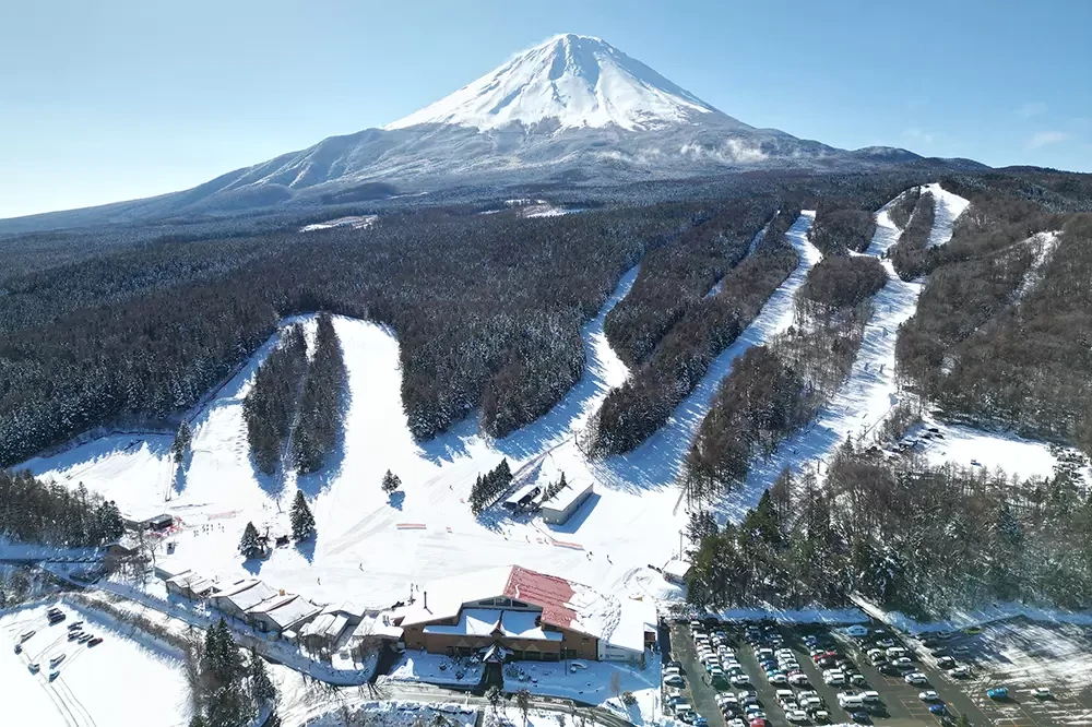 Experience the Ultimate Winter Wonderland: A Comprehensive Guide to Fujiten Snow Resort with Majestic Mt. Fuji Views