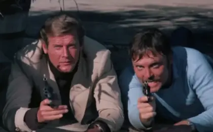 Rediscovering The Executors (1976): Roger Moore, Stacy Keach, and the Cult Legacy of a Transatlantic Crime Caper