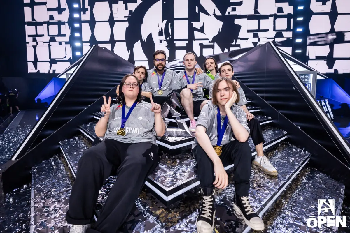 Regulatory Crossroads: UK Weighs Lifting Bans on Prediction Markets Amid Booming Esports Trading Volumes