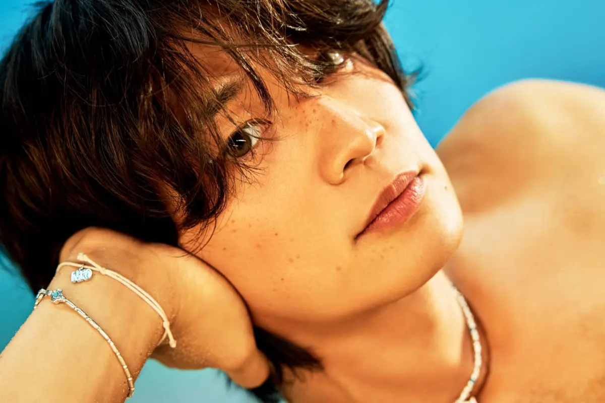 SHINee’s Minho Sets a New Personal Best: Breaking First-Week Sales Records with Mini-Album Make It Hot