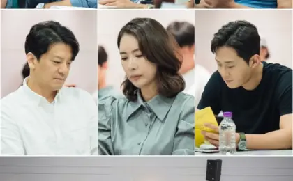 Sparking Chemistry and High Expectations: Upcoming Romance Drama ‘What a Boss Wants’ Unveils First Script Reading Stills and Cast Lineup
