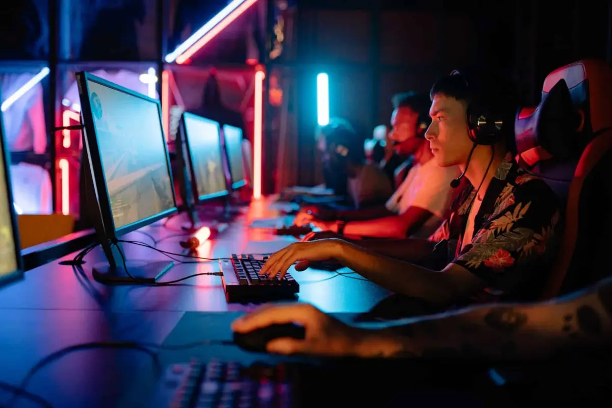 Strategic Shifts in Global Counter-Strike: BC.Game Benches electroNic in Pursuit of Regional Major Pathways