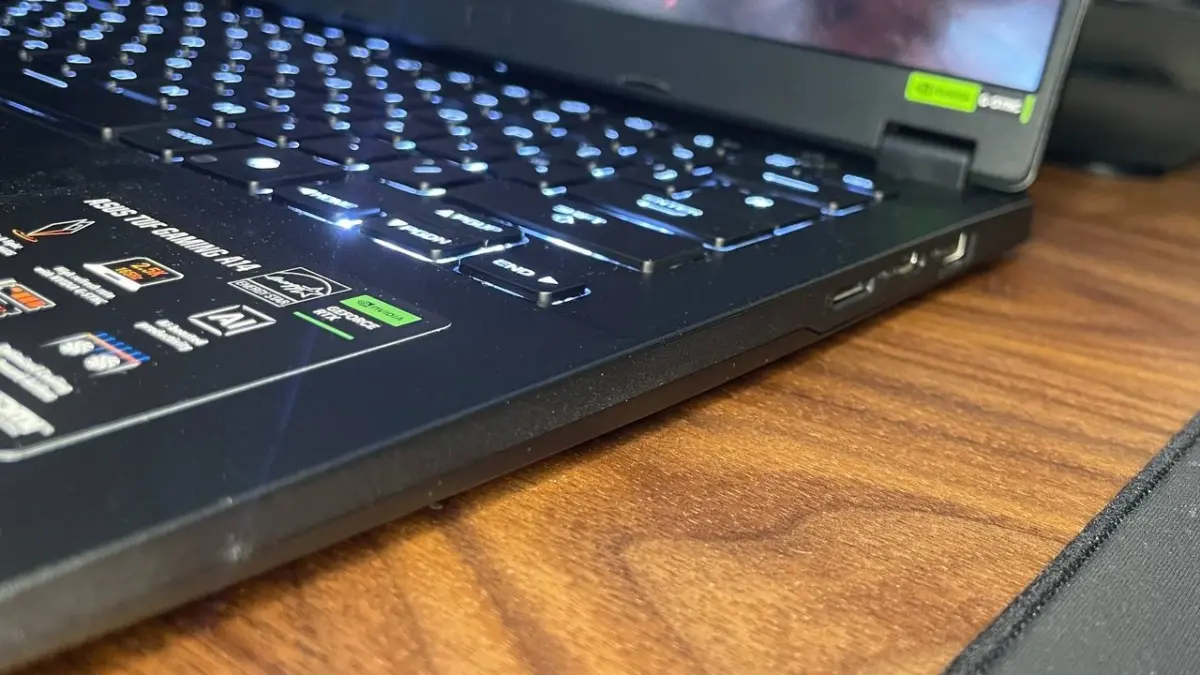 The Anatomy of a Social Media Stunt: How an Inverted Laptop Trend is Costing Gamers Dearly