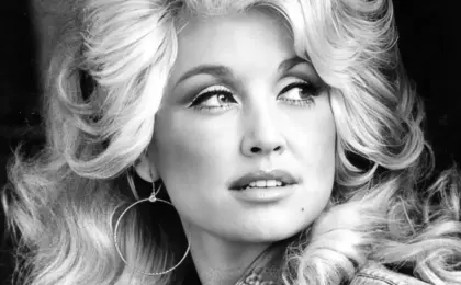 The Cinematic Legacy of Dolly Parton: Beyond the Rhinestones and the Frame