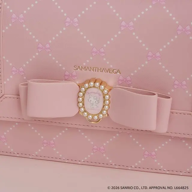 The Heisei Nostalgia Wave: SAMANTHAVEGA Unveils Exclusive Charmmy Kitty Collection