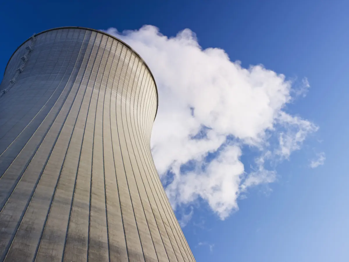 The Nuclear Renaissance: U.S. Government Backs Iowa Plant Revival to Feed the Insatiable Energy Demands of AI