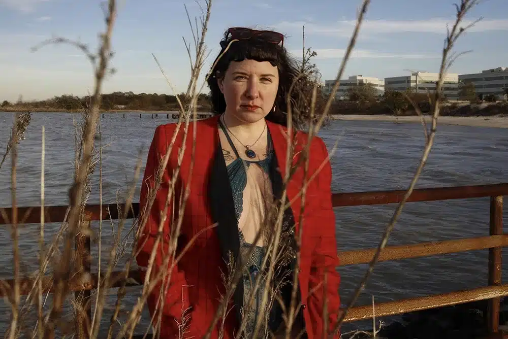 The Sonic Shape-Shifter: Laura Fisher’s Bold Electronic Odyssey in The Sky Is a Wondrous Being I Am Lucky to Be Inside