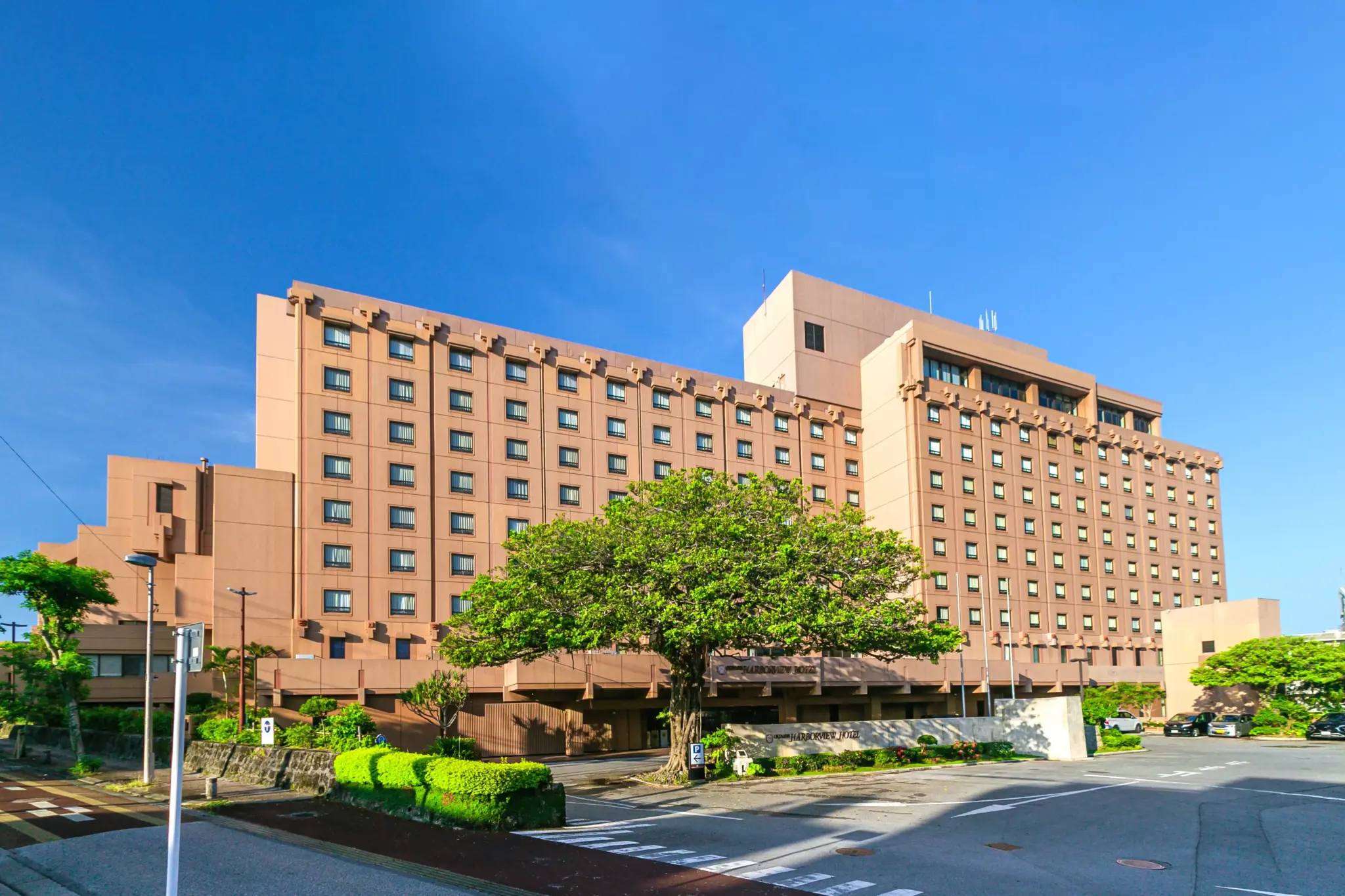 Experience a Tropical Winter Wonderland: Okinawa Harborview Hotel Announces Extansive "Festive Season 2026" Celebration in Naha