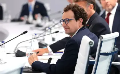 Shaping the Guardrails: Anthropic Proposes Groundbreaking Federal AI Safety Legislation Amid Industry Schisms