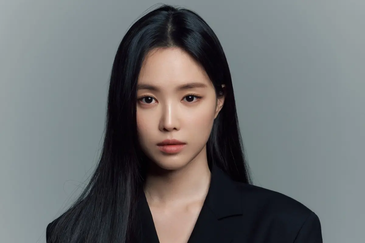 Son Naeun and Family Mourn the Loss of Her Mother at Age 57: A Comprehensive Report