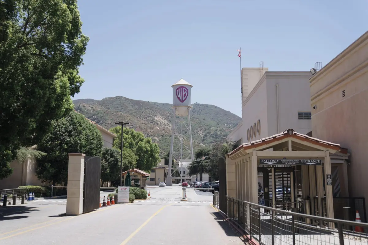 The $110 Billion Gamble: Inside Paramount’s Historic Acquisition of Warner Bros. Discovery