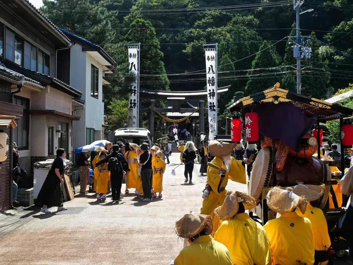 The 380-Year Legacy of the Obama Hojo Festival: A Regional Revitalization Perspective