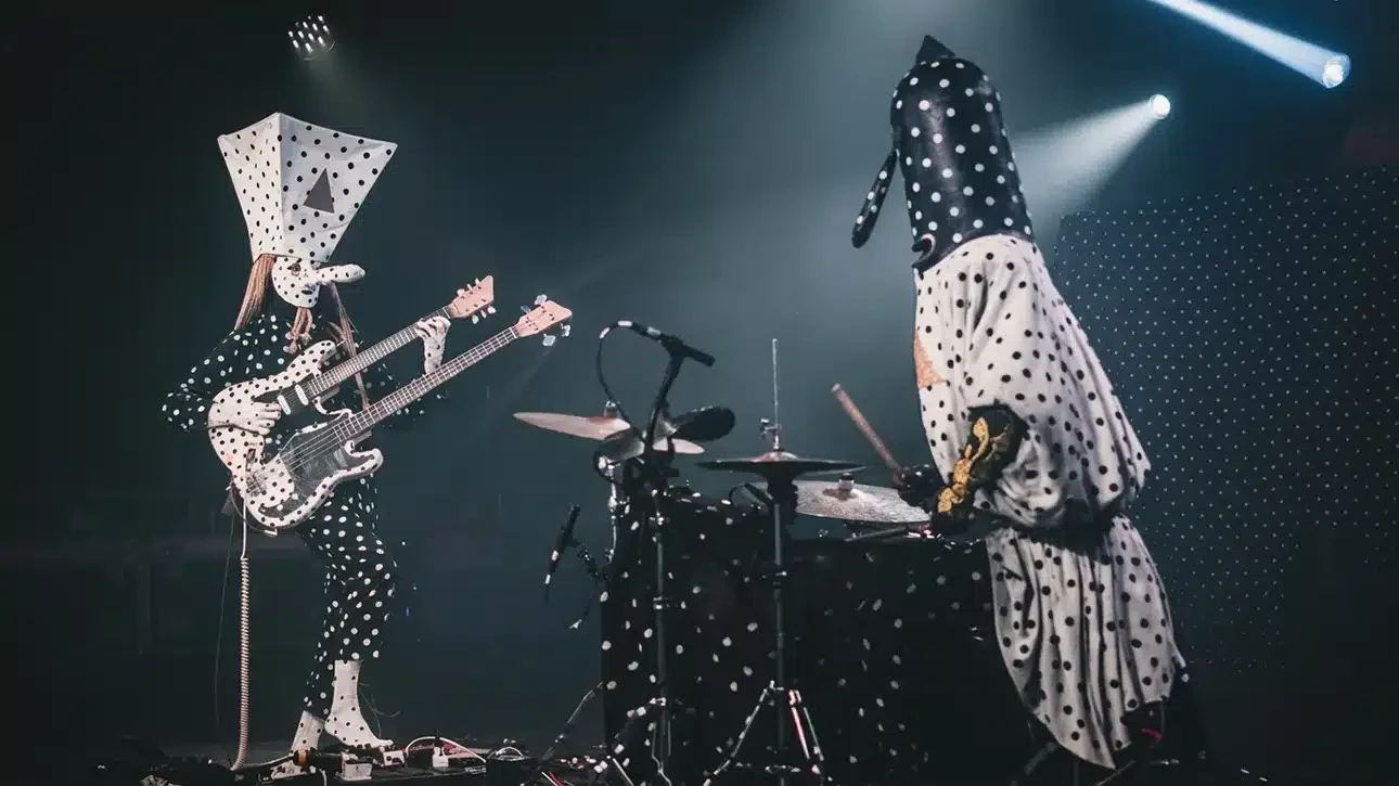 The Interstellar Anomaly: How Two 333-Year-Old Aliens Upended the Politics of Canadian Music