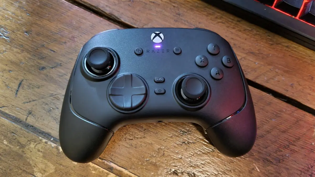 The Razer Wolverine V4 Pro Review: Premium Controller Perfection, Minus the Budget Constraints