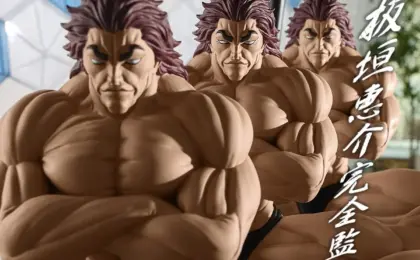 The Strongest Creature on Earth, Now Holding Your Laundry: Bandai Unveils the Yujiro Hanma Splits-Pose Figure Clothes Hanger